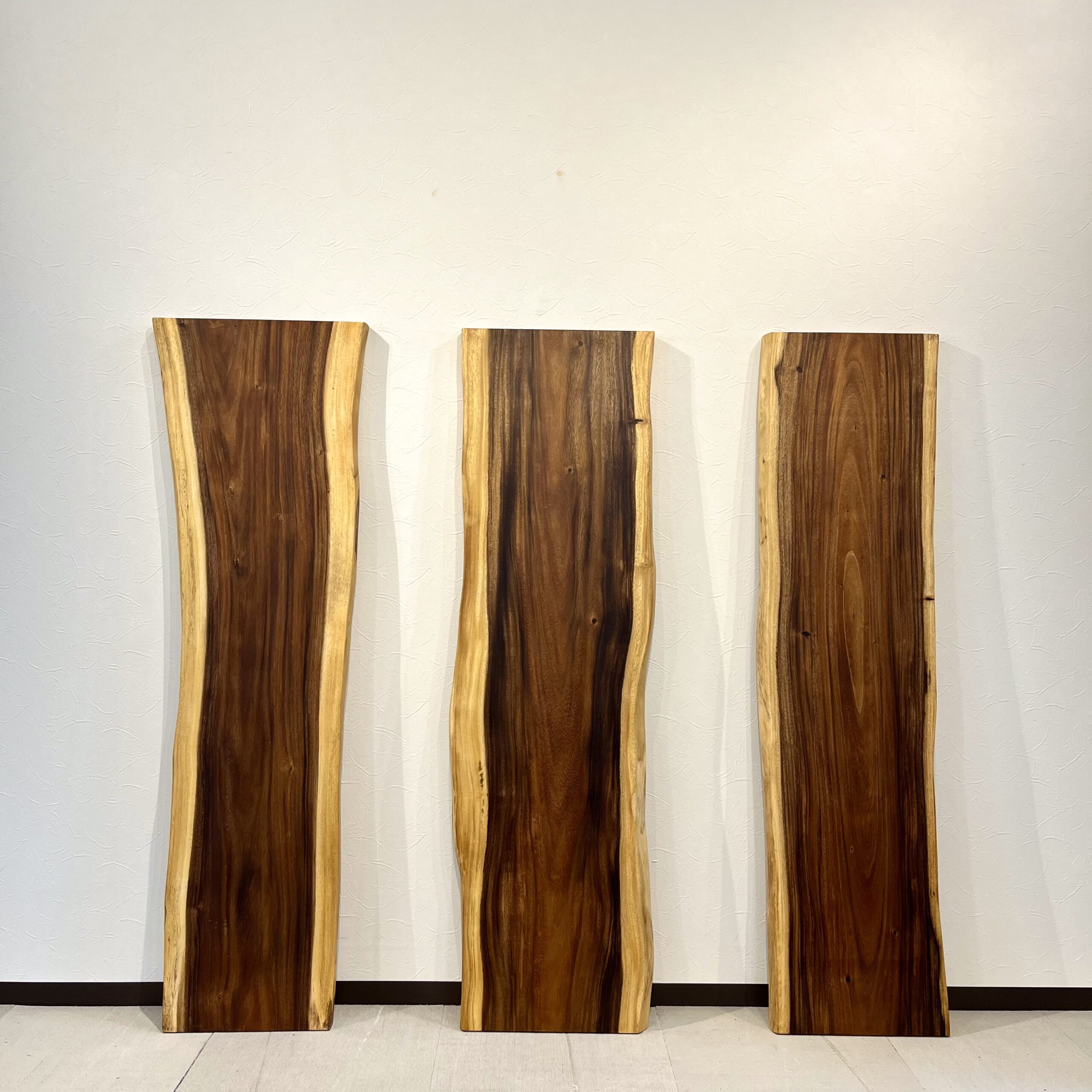 モンキーポッド一枚板ベンチ 幅120cm～180cm | タイズ インテリア 札幌 