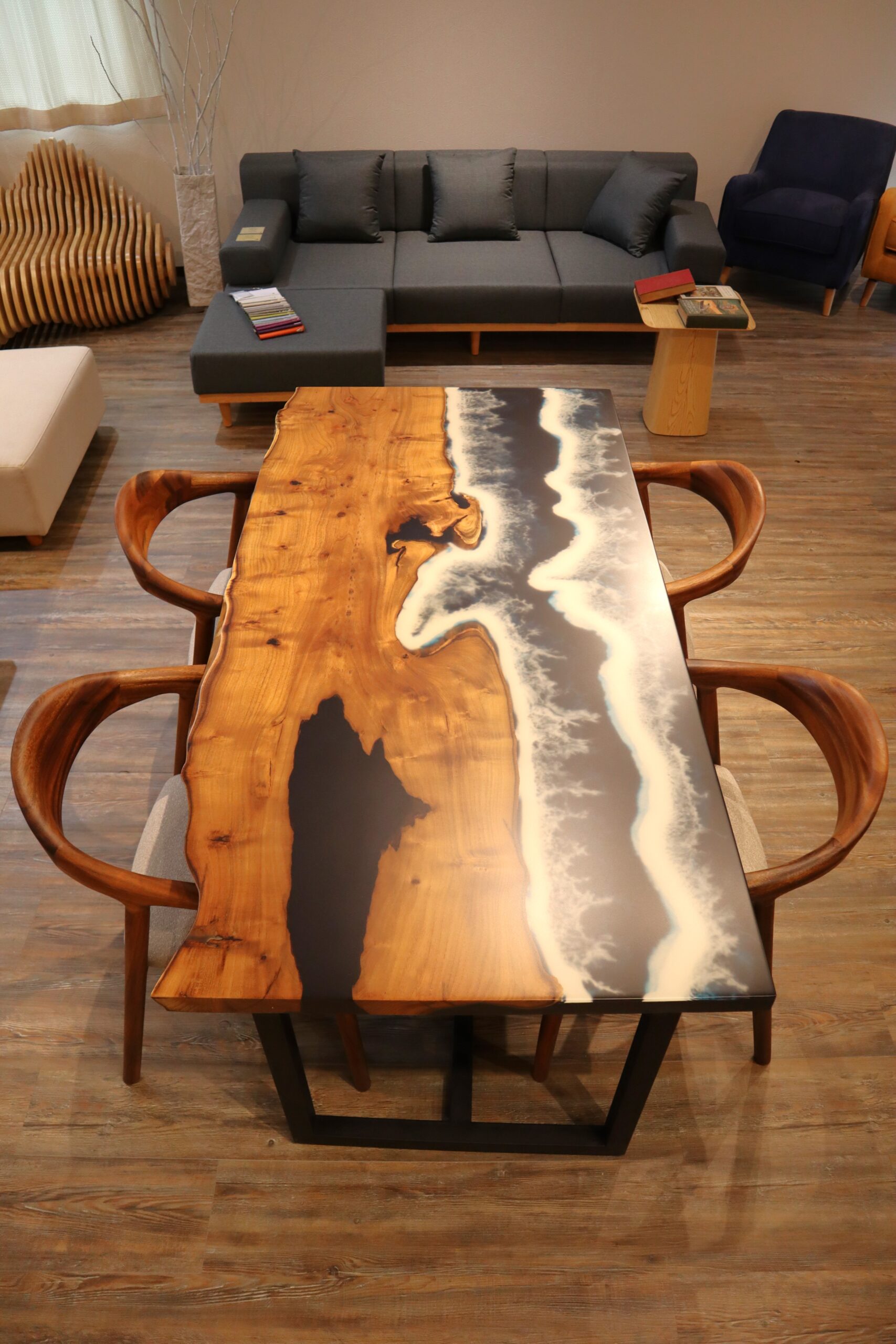 レジンダイニングテーブル (ウェーブ) 幅160cm | タイズ インテリア 札幌の家具販売 一枚板テーブル・ソファ