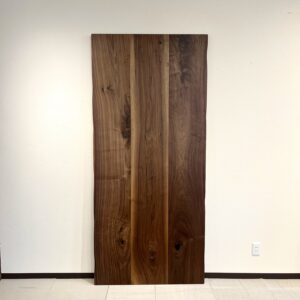 ウォールナット  3枚はぎ-①  幅220㎝